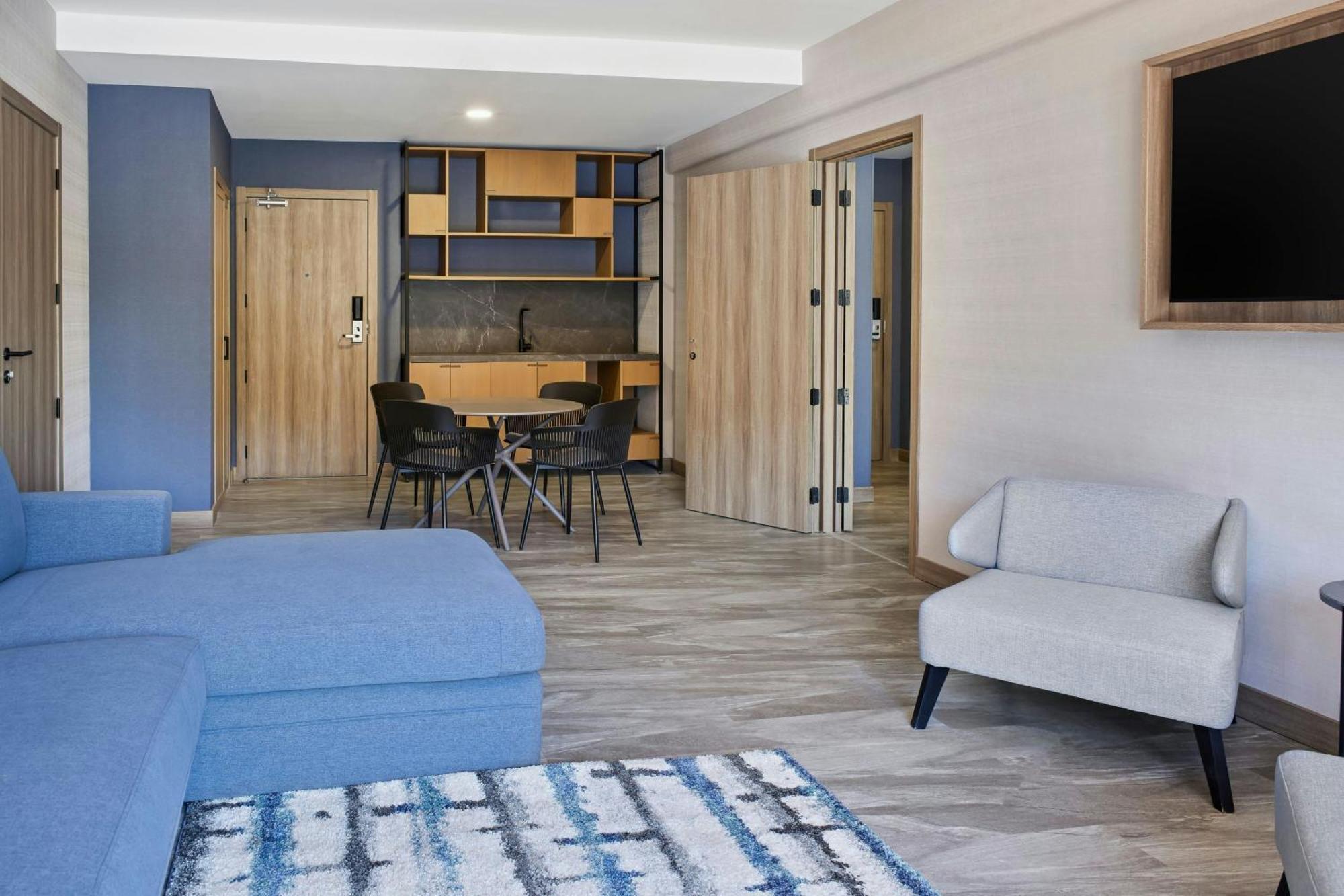 Courtyard By Marriott San Jose Escazu Hotell Eksteriør bilde